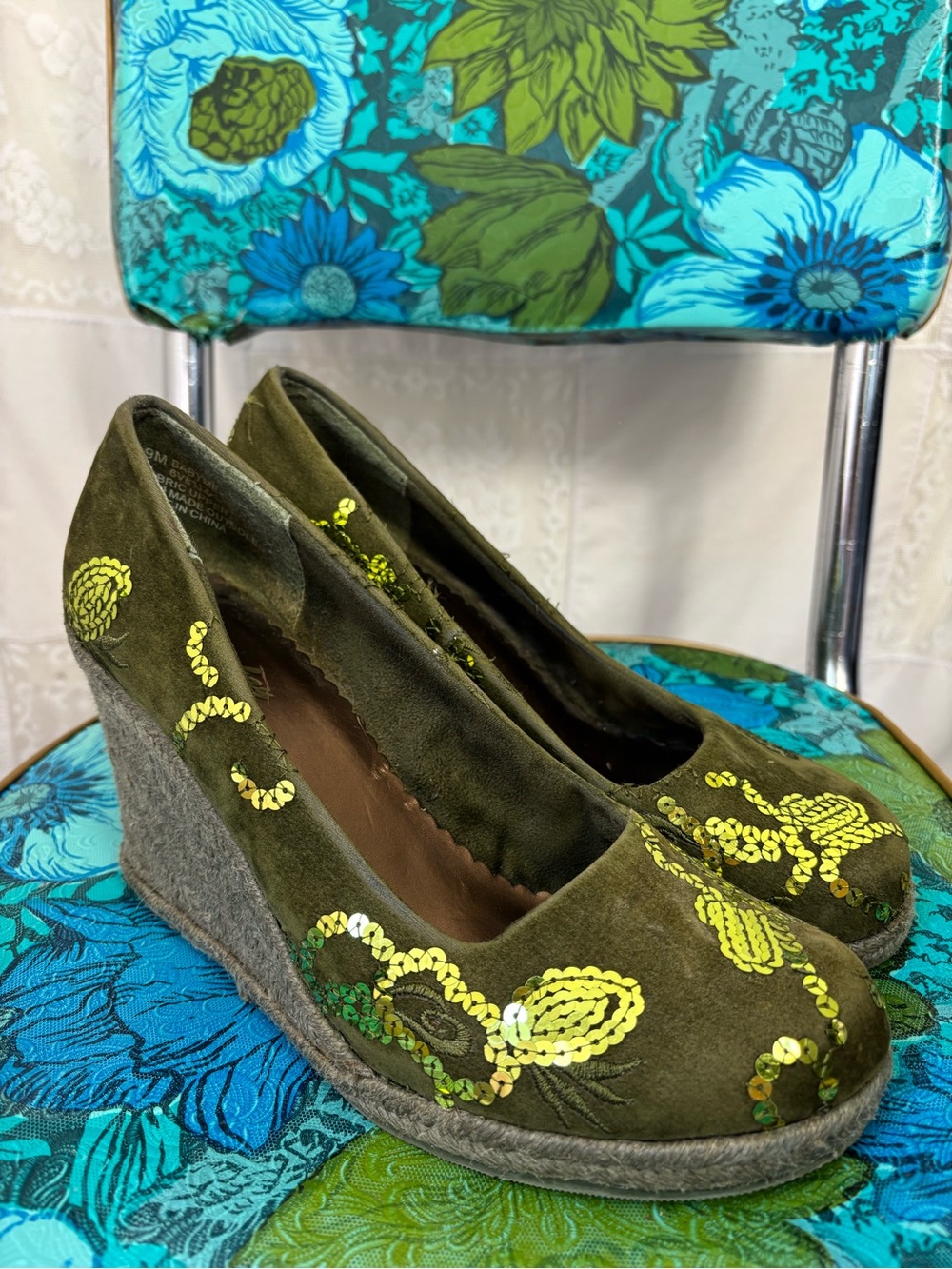 Olive Green Suede Sequin Boho Fairy Grunge Wedge Espadrilles Size 9